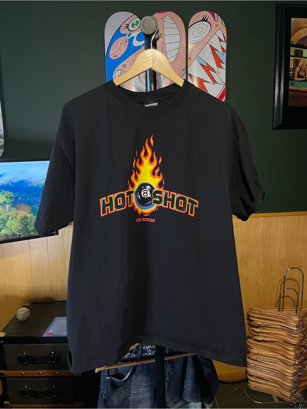 Joe Boxer Black Tee with Flaming 8-Ball "Hot Shot" Graphic men’s size L